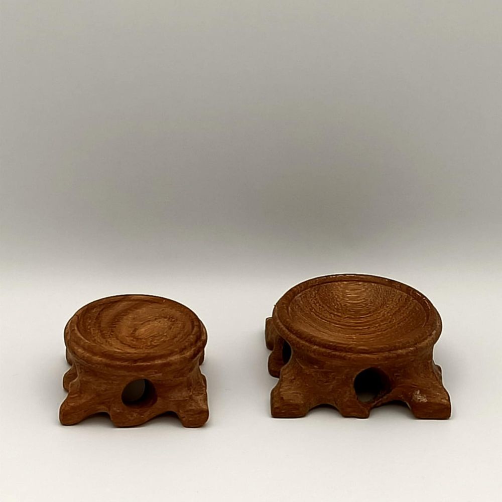 Carved Leg Wooden Sphere Stand