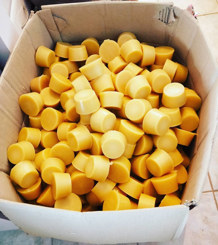 Bulk pure Australian beeswax cleaned — hand-cleaned by Suz E Bee Candles, sourced Hunter Region NSW, no additives or bleaches
